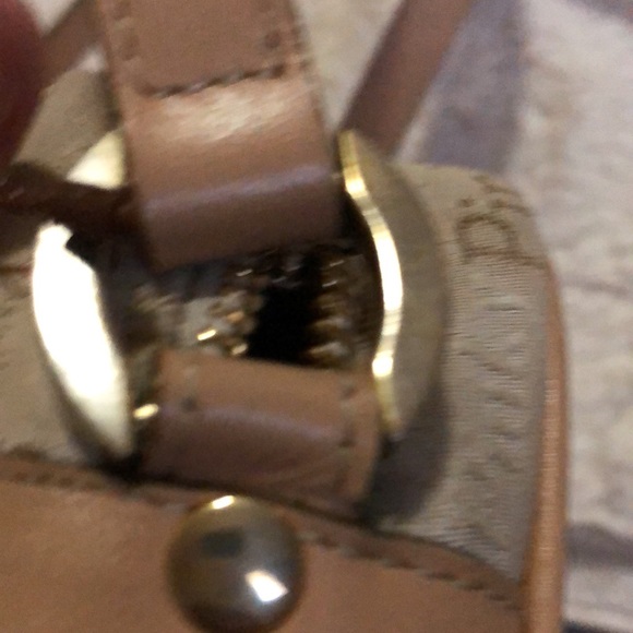 Pinky and Diane Small Crossbody Bag - Picture 5 of 13